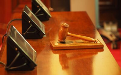 Convocatoria empleo público: 120 plazas alumnos de la Escuela Judicial para su posterior acceso a la carrera Judicial por la categoría de Juez