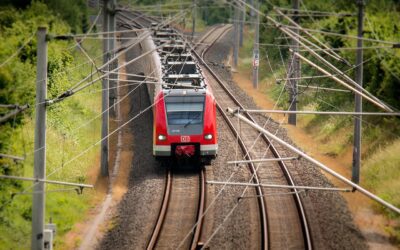 Trabajar en RENFE: 102 plazas Operador de Entrada de Mantenimiento y Fabricación, Ajustador-Montador