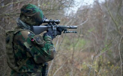 Oficiales de Arsenales de la Armada 2026: convocatoria de 110 plazas y especialidades